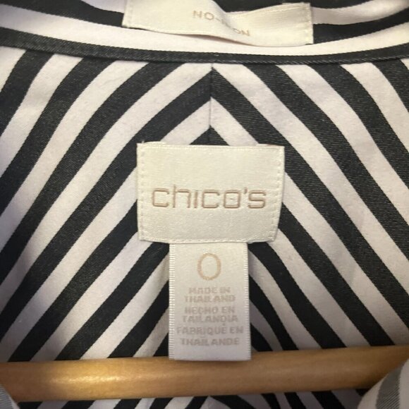 0524-19 Chico's Blouse - Picture 2 of 3